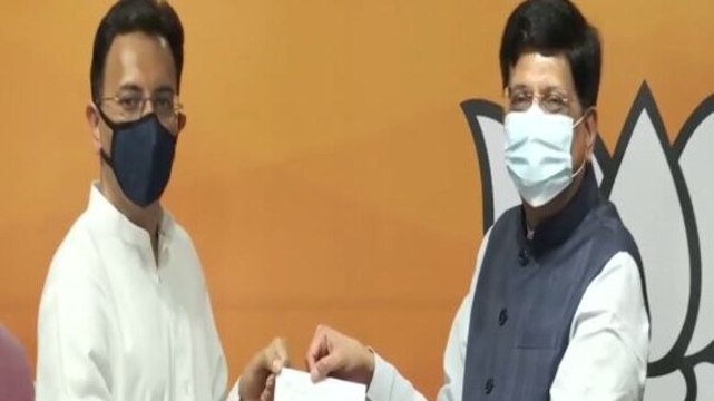 Jitin Prasada dumps Congress, joins BJP; Suvendu Adhikari meets PM Modi amid crisis in Bengal BJP; more