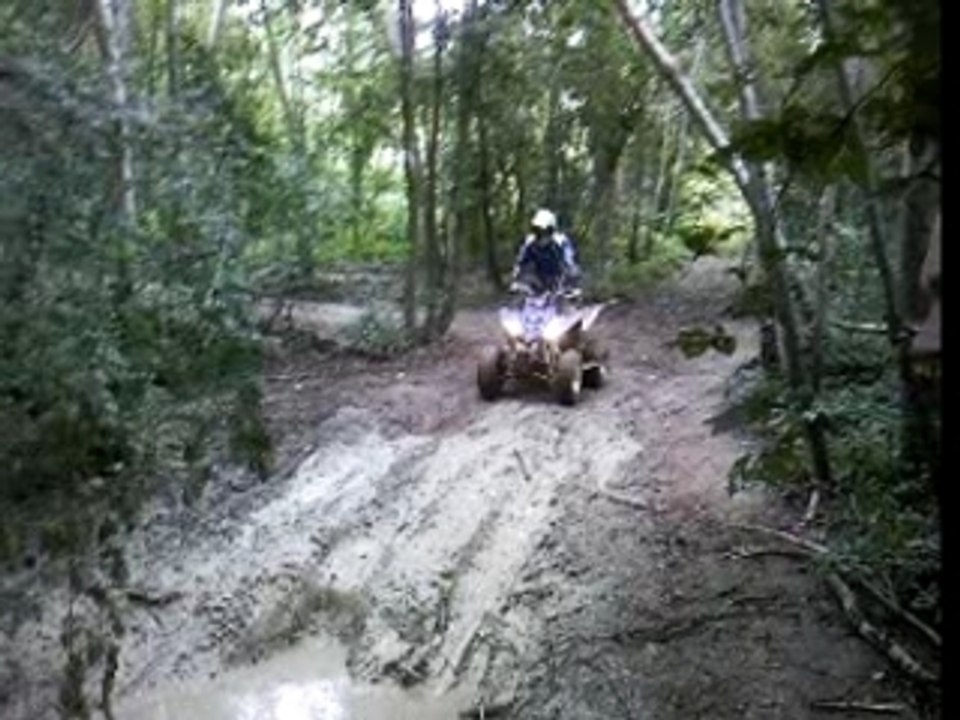 350 raptor dans la gadou