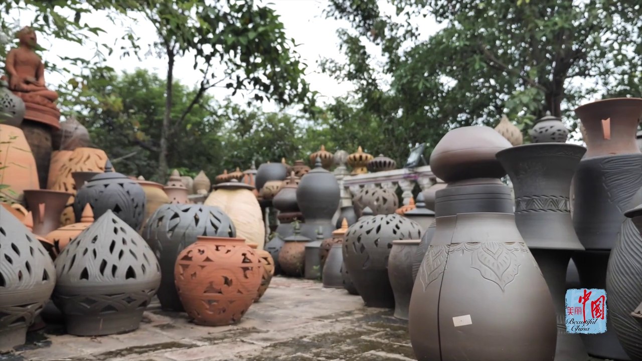 Poterie du Yunnan – Épisode 3 : poterie Manlun à roue lente de l’ethnie Dai 云南陶艺——非遗微课堂第三集：西双版纳的傣族慢轮陶