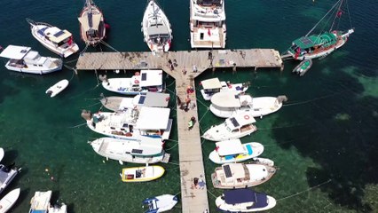 MUĞLA - Bodrum'da dalgıçların yaptığı deniz dibi temizliğinde bir ton atık toplandı