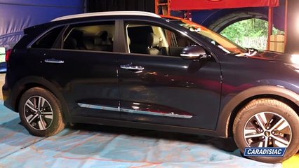 Tải video: Kia Niro PHEV et e-Niro : la démonstration coréenne – Salon Caradisiac Électrique/Hybride 2021