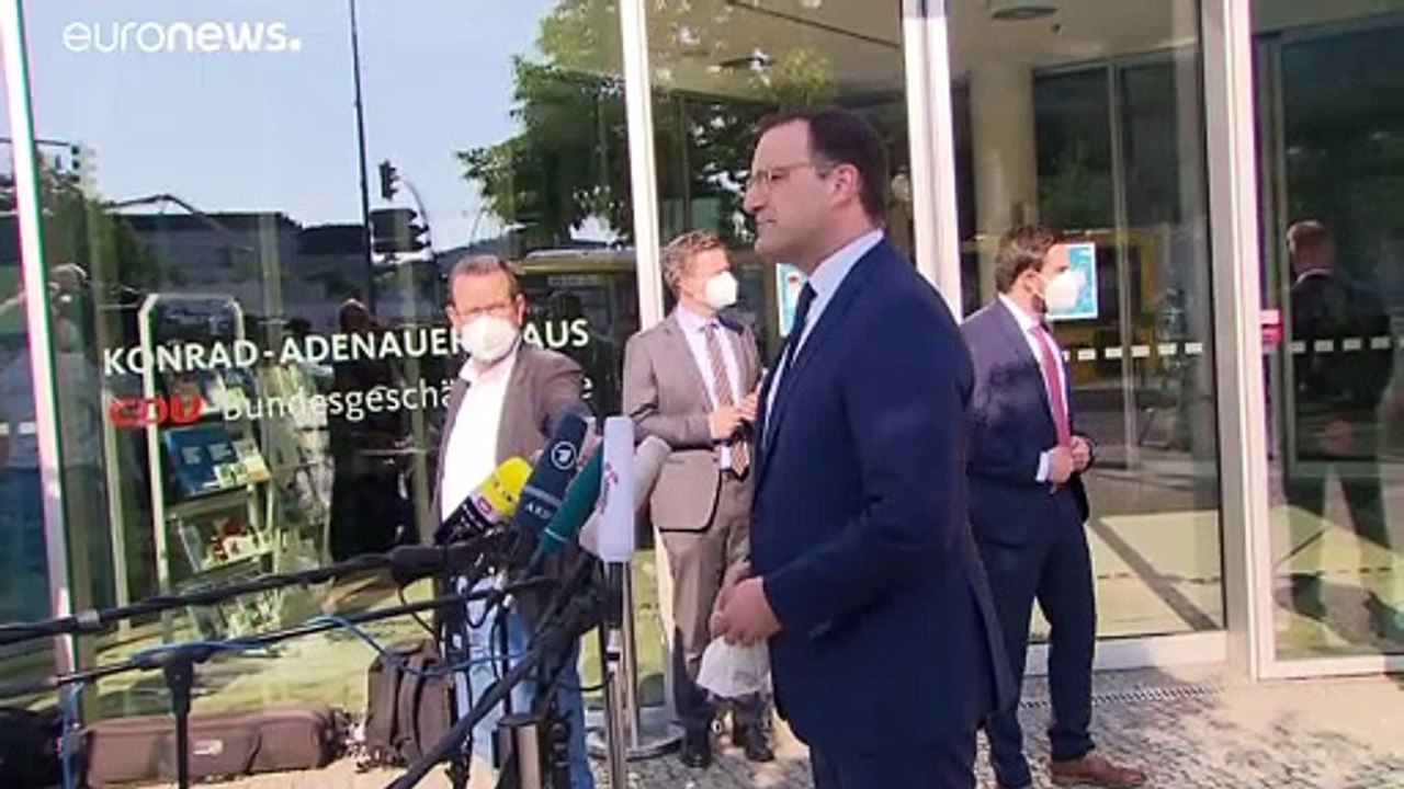 Maskenstreit im Wahlkampf - wird es brenzlich für Jens Spahn?