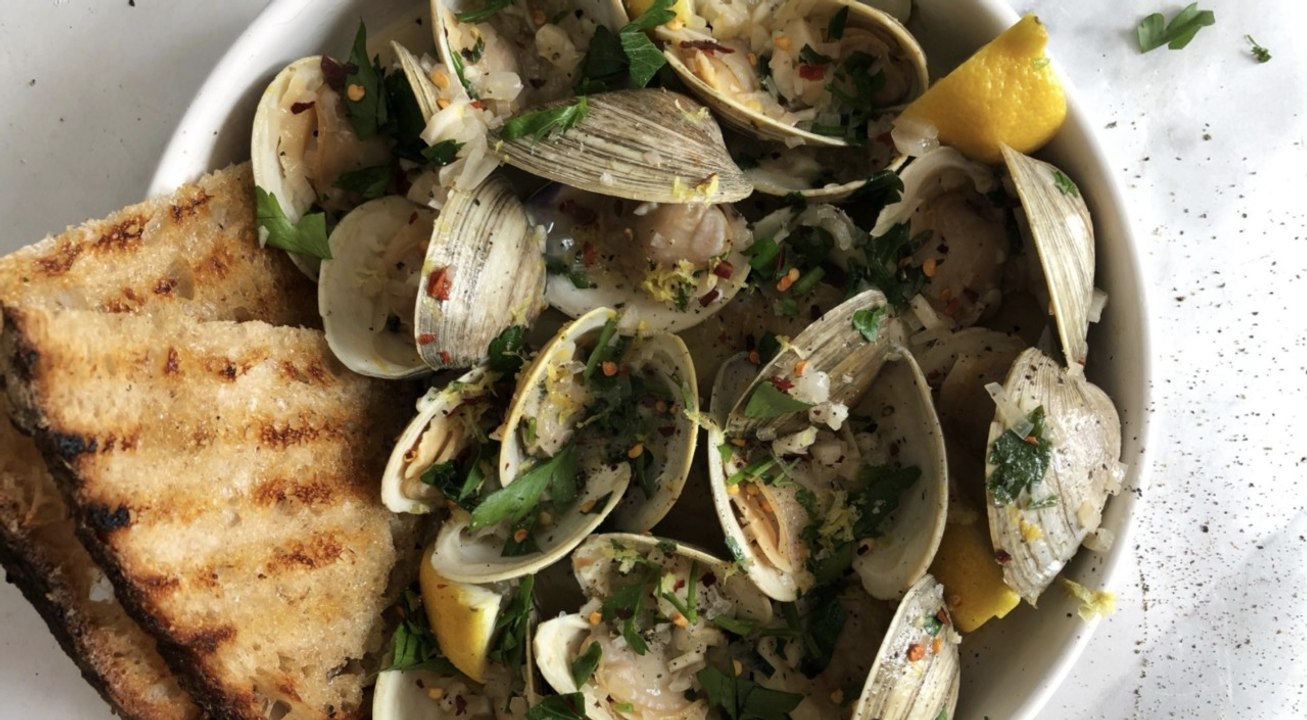 How to Steam Clams