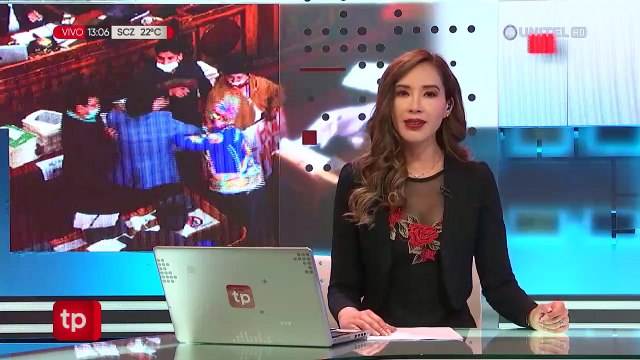 Diputado Colque pide disculpas y dice que reaccionó para defender a una de sus colegas