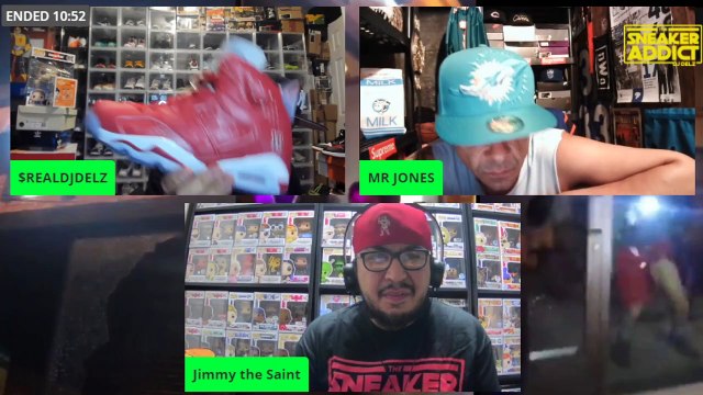 SNEAKERHEADS HANGING OUT SHOWING OFF RARE SHOES WITH DJ DELZ