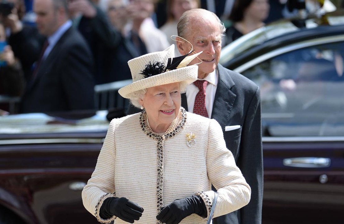 Queen plants The Duke of Edinburgh Rose to mark Prince Philip's 100th birthday