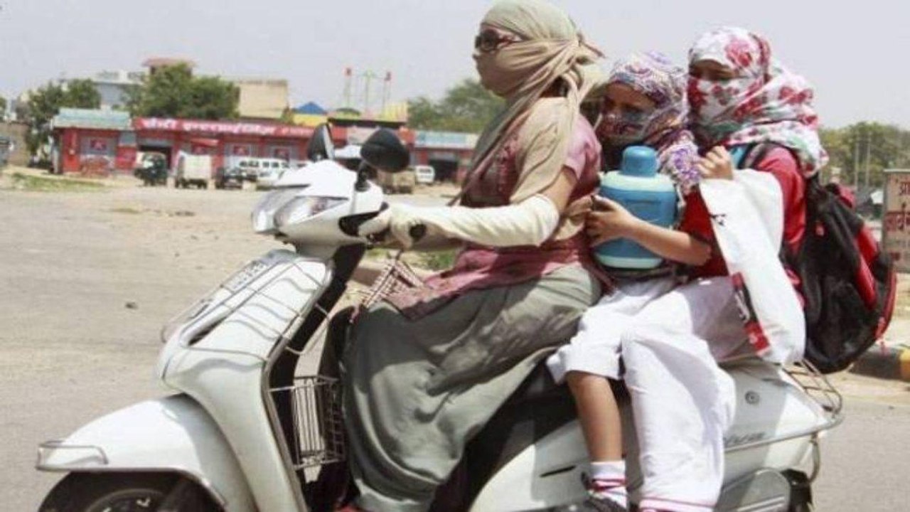 Delhi to get relief from scorching heat, IMD forecasts rain