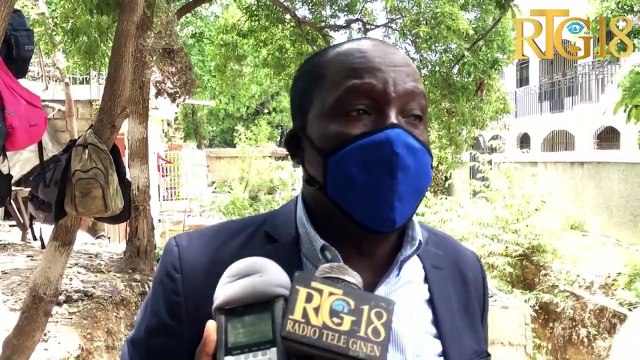 Minis Nader Joiséus fè yon vizit enspeksyon sou eta avansman travay konstriksyon kanal ri Boucard