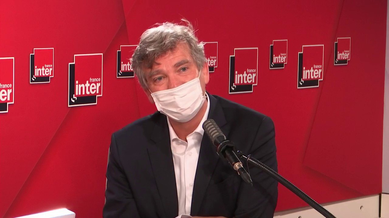 "Il va bien falloir qu'on réinvente la proposition de la gauche au pays" (Arnaud Montebourg)