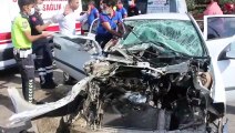 ADANA - Trafik kazasında 3 ilçe milli eğitim müdürü ve 2 şube müdürü yaralandı