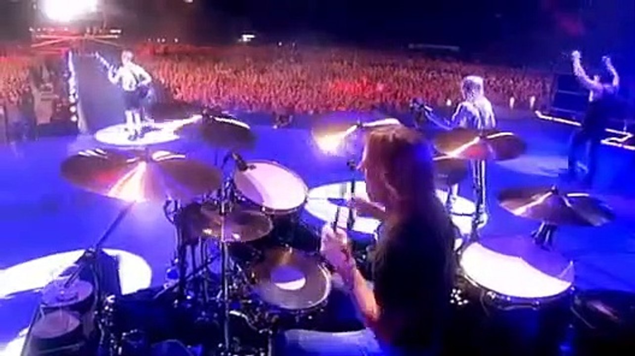 AC/DC - Hells Bells (Live) - Vidéo Dailymotion