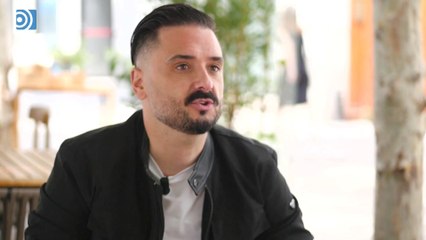 Entrevista al artista Riki Rivera
