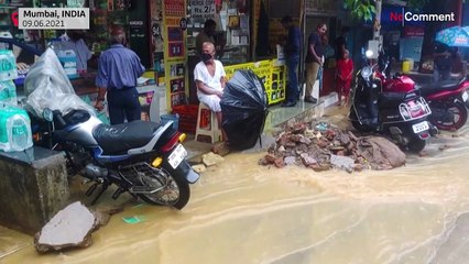 Chuvas fortes param cidade de Mumbai