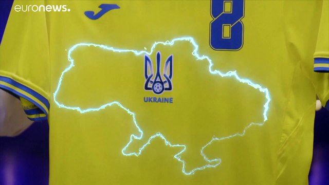 УЕФА потребует внести изменения в футболку сборной Украины на Евро - AFP
