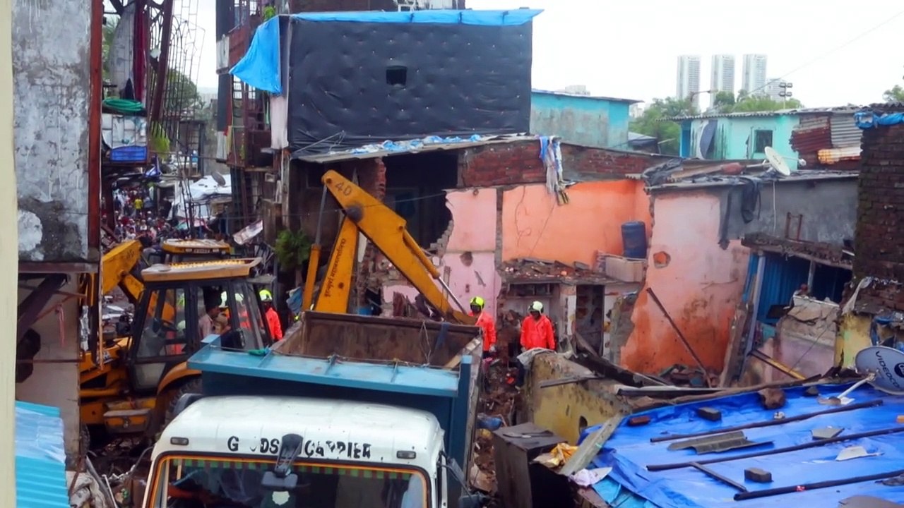 Inde: au moins une dizaine de morts et sept blessés à Bombay après l'effondrement d'un immeuble