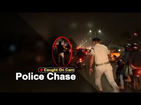 Policeman Chases & Nabs Youth Creating Ruckus On Busy Bhubaneswar Street | OTV News