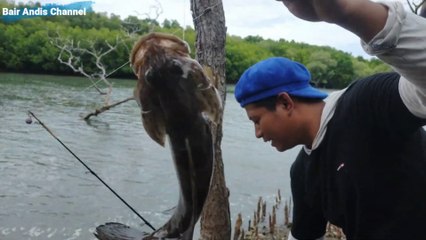 fishing and exploring ( memancing dan menjelajah)