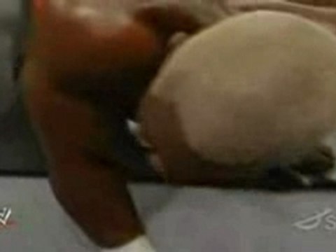 ECW 26/02/08: Shelton Benjamin Vs Elijah Burke Vs CM Punk