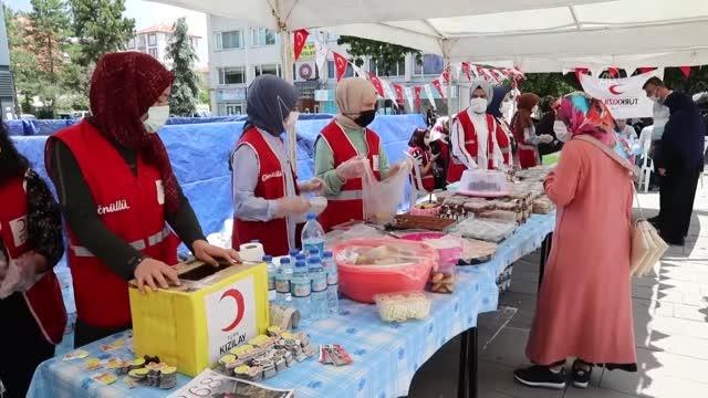 Türk Kızılay Çubuk Şubesi Kadın Kollarından Filistinliler yararına kermes