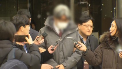 '투표 조작' 아이돌학교 총괄 PD 징역 1년...법정구속 / YTN