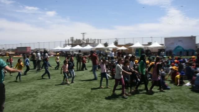 Yunus Emre Enstitüsünden Suriye'nin Azez ilçesinde Gençlik ve Uçurtma Festivali (2)