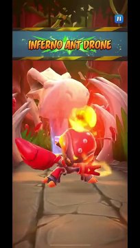 Inferno Ant Drone Boss Fight Gameplay - Crash Bandicoot: On The Run!