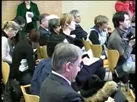 Xavier darcos sur l'école en banlieue