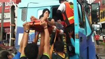 ปราจีนบุรี-รถพ่วงบรรทุกชนเสยท้ายรถพ่วงสินค้ากลางชุมชน เจ็บ 2 ราย