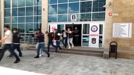 - Uyuşturucu ticareti yaptığı tespit edilen 2 kişi tutuklandı
