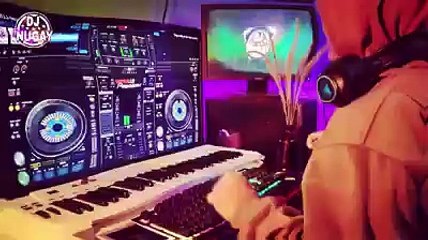 Terhanyut dalam kemesraan remix