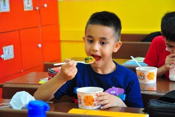 İLKOKUL ÖĞRENCİLERİNDEN, HASAT ŞENLİĞİ