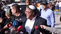 KUDÜS - İsrail polisi, provokasyonda bulunan aşırı sağcı milletvekiline tepki gösteren Filistinlilere müdahalede bulundu