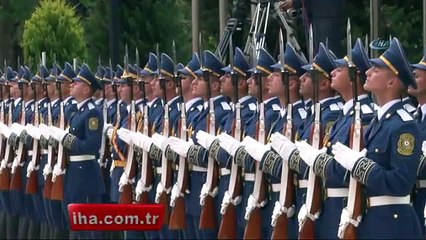 Azerbaycan’da Başbakan Yıldırım'a müthiş karşılama