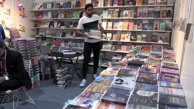 BAĞDAT - 23. Uluslararası Bağdat Kitap Fuarı ziyaretçilere kapılarını açtı