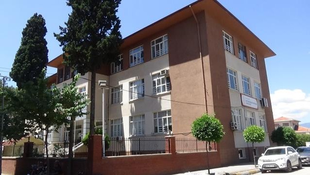 Şehit öğretmen Aybüke Yalçın'a büyük saygısızlık! Okula isminin verilmemesi için mücadele ediyorlar