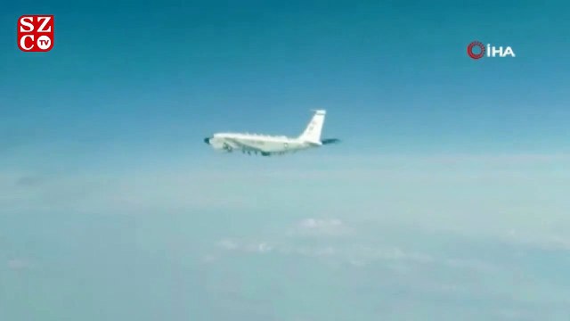 Rus savaş uçağından Pasifik Okyanusu’nda ABD keşif uçağına engelleme