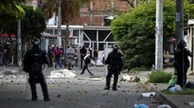 Un muerto y seis heridos dejaron los fuertes disturbios y enfrentamientos en Cali