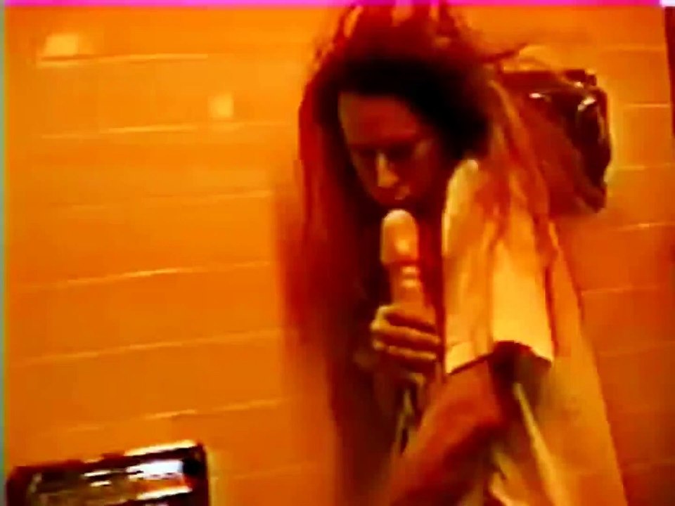 PANTERA -  Jerry Cantrell censored cameo [Vulgar Video] (November 16, 1993)