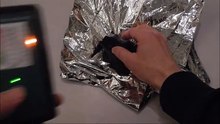 How strong a PC mouse (wireless) radiates, cell phone radiation, electrosmog. Wie stark strahlt eine PC-Maus (wireless), Handystrahlung, Elektrosmog