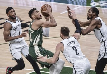 [VF] NBA - Playoffs : Giannis et Middleton se rebiffent !