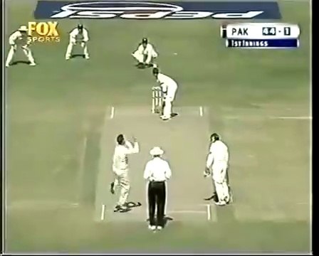 Inzamam Ul Haq 142 and Yousuf Youhana 117 vs England 3rd test 2000