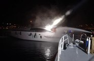Son dakika haberleri! Yangın çıkan teknedeki 3 kişi kurtarıldı