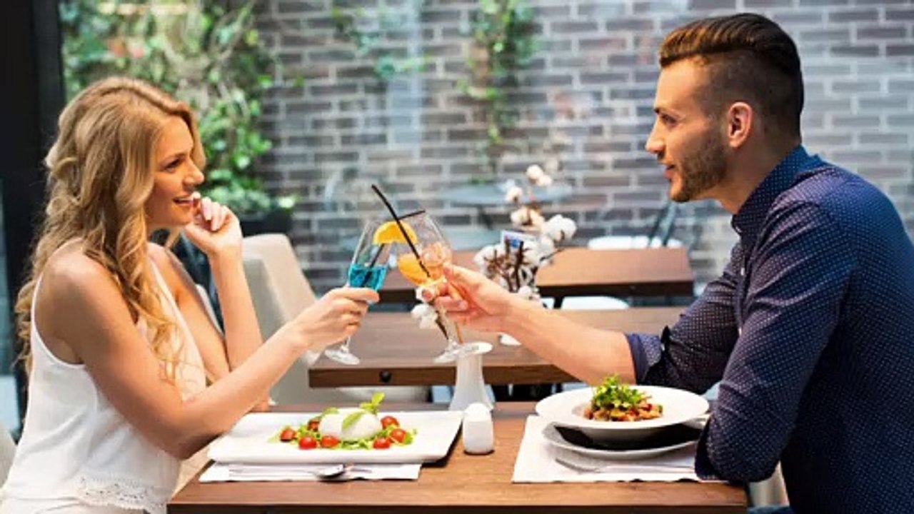 7 Anzeichen, dass Dich JEMAND sehr mag