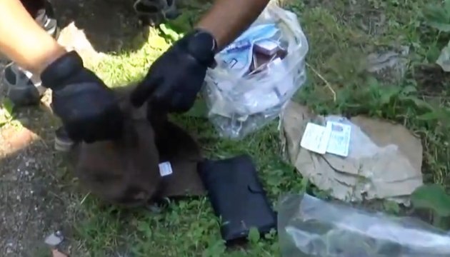 Terrorismo, fornivano documenti falsi a foreign fighters : 7 arresti in Lombardia (11.06.21)