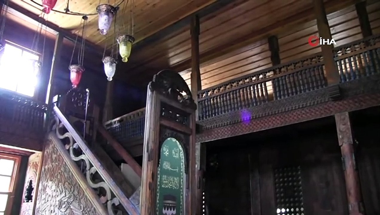 Tarihi ahşap cami minaresine 171 yıl sonra kavuştu