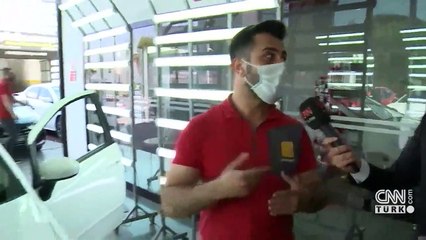 Ön tarafı 2015, arka tarafı 2016 model!