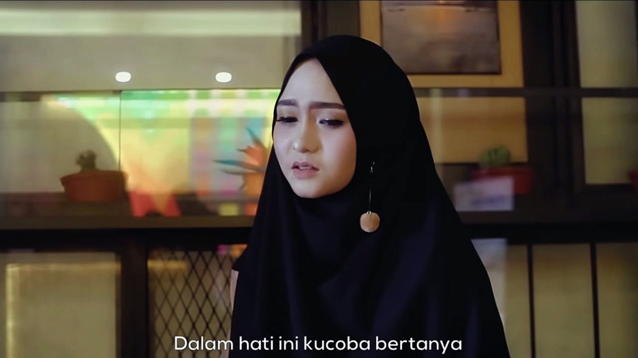 Nazia Marwiana - Terdiam Sepi