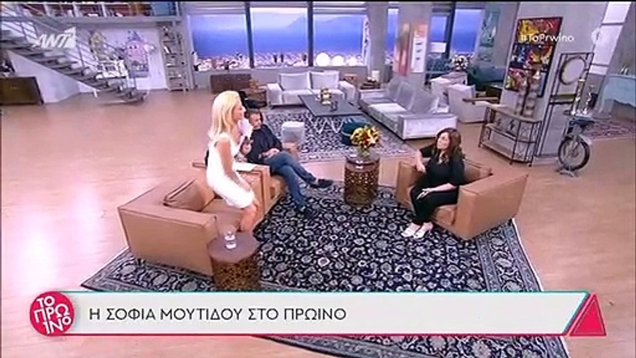 Το Πρωινό: Επικό σκηνικό! Η Σκορδά αποκάλυψε σε ποιον μοιάζουν οι γιοι της και ο Λιάγκας της την… είπε