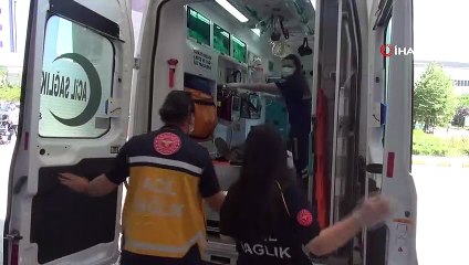 Ot biçme makinesinden düşen yaşlı adam ağır yaralandı