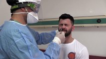 İZMİR - 32 gün arayla 2 kez Kovid-19 geçiren doktordan vatandaşlara 'aşı olun' çağrısı